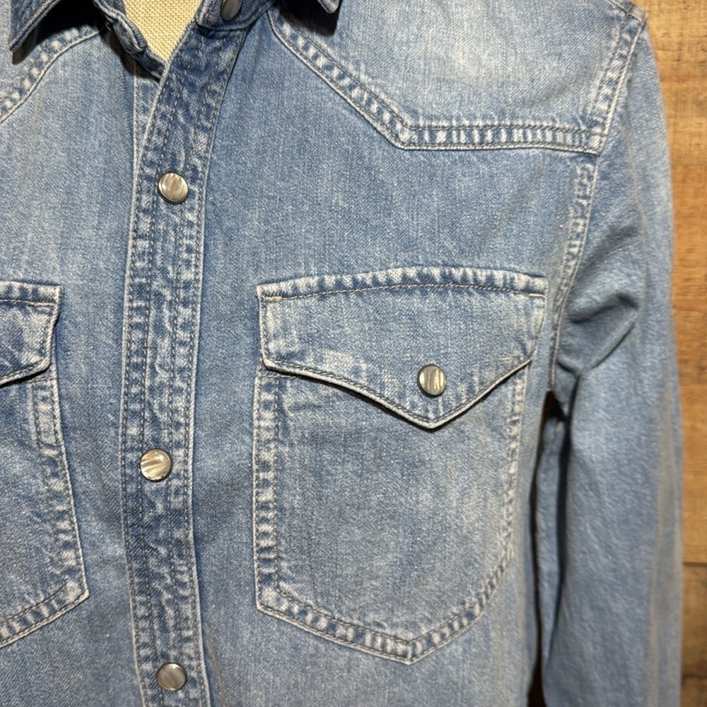 Madewell Denim Snap-Button Western Shirt in Percy Wash size XXS - Picture 4 of 12